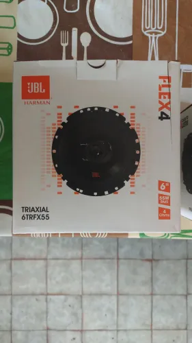 Alto falante triaxial JBL 