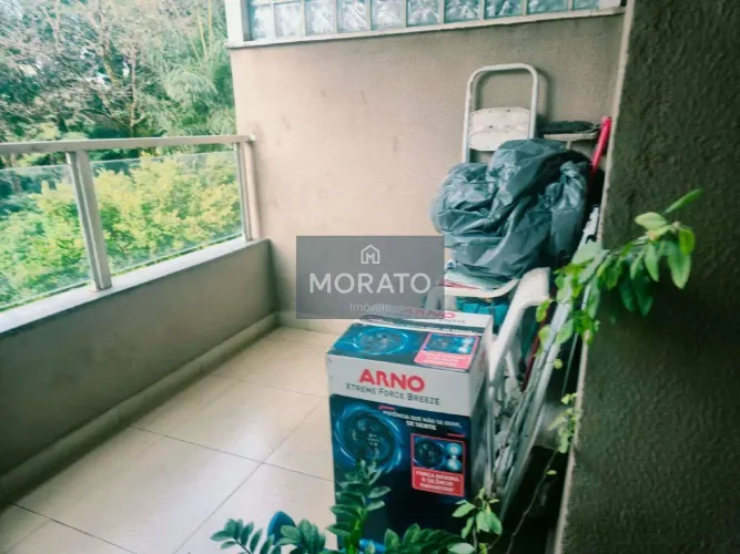 Área Privativa 2 Quartos, Suíte, 1 Vaga de Garagem, no Castelo