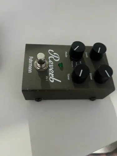 Pedal Reverb