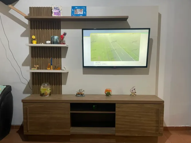 Painel semi novo, em ótimo estado 