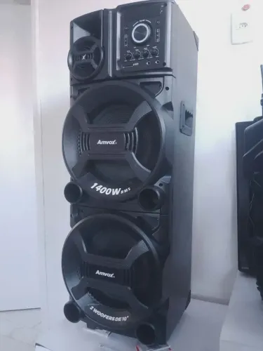Caixa de som Amvox 1400 watts, apenas 800 reais
