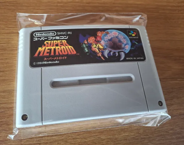 Super Metroid Original Salvando texto em inglês ou japonês.