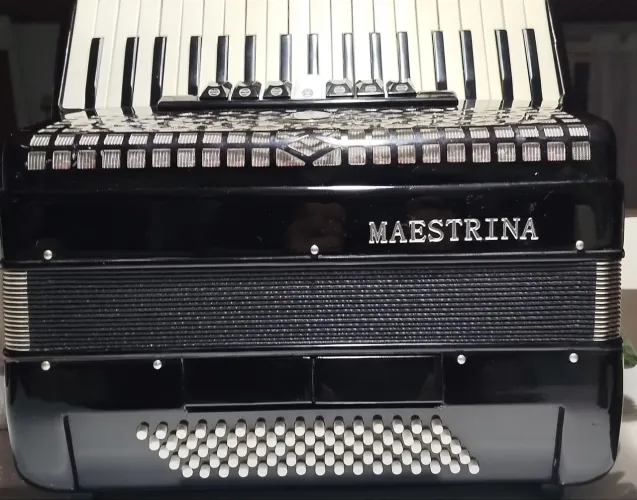 Acordeon Maestrina 80 Baixos