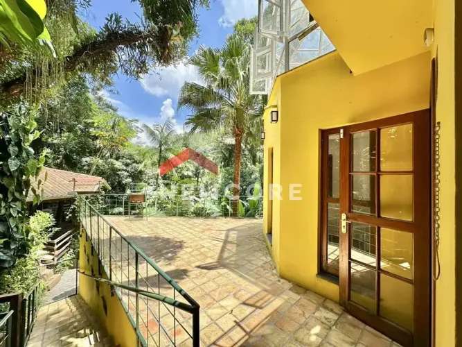 Casa de condomínio em Alameda Clio - Condomínio Iolanda - Taboão da Serra/SP