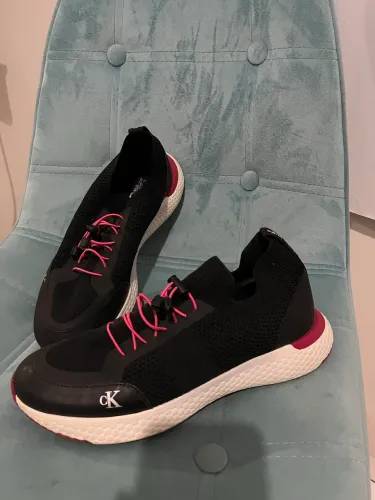 Tênis Calvin Klein