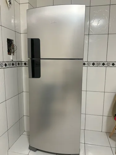 Vendendo geladeira nova