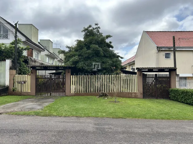Terreno amplo 770m² com ótimo potencial construtivo Boqueirão, Curitiba