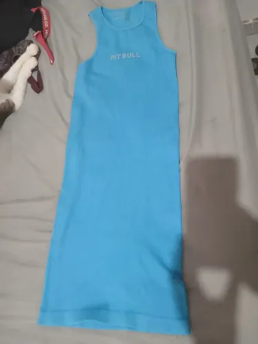 Vestido pit Bull nunca usado