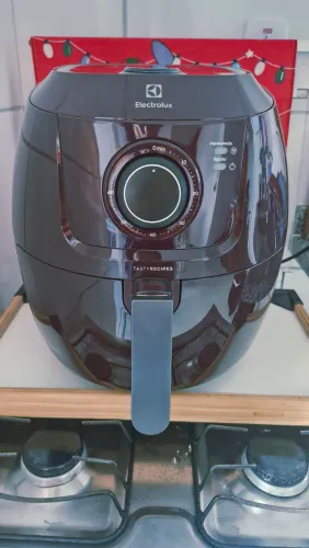 Airfryer vermelha Rita Lobo 5L