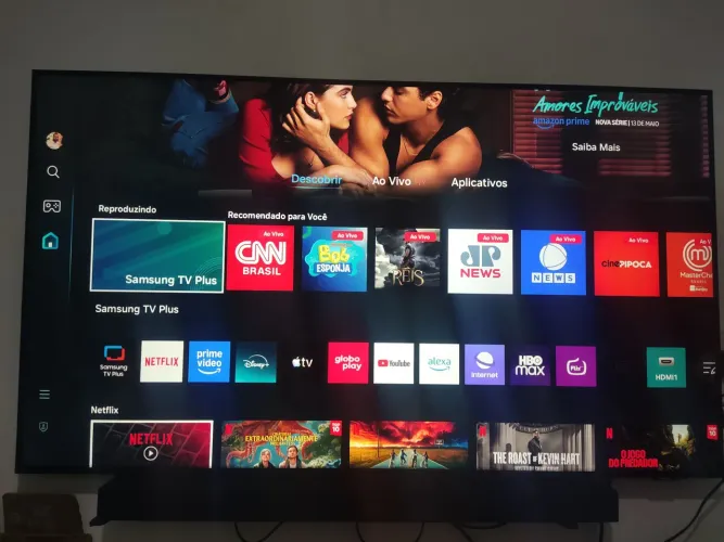 Televisão Samsung Crystal UHD BU8000 55 Polegadas Usada