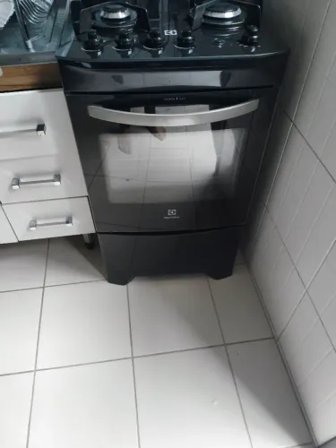 Fogão Electrolux 4 Bocas 52LPV com Mesa de Vidro - Preto