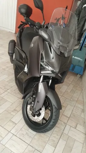 Xmax 300 2026 140 km