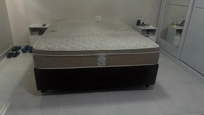 Cama queen