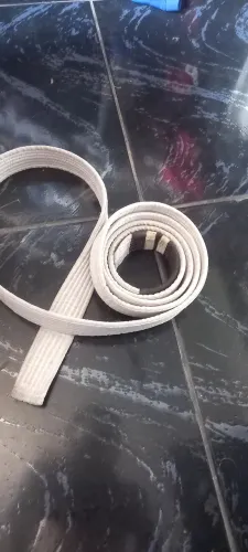 Faixa de juros jitsu branca marca portal