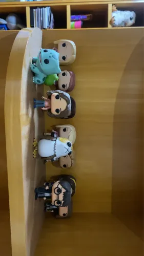 Coleção Funko Pops variados