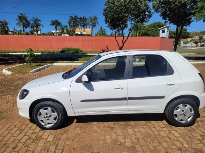 Chevrolet Celta Spirit/ LT 1.0 MPFI 8V Flexp. 5P 2013