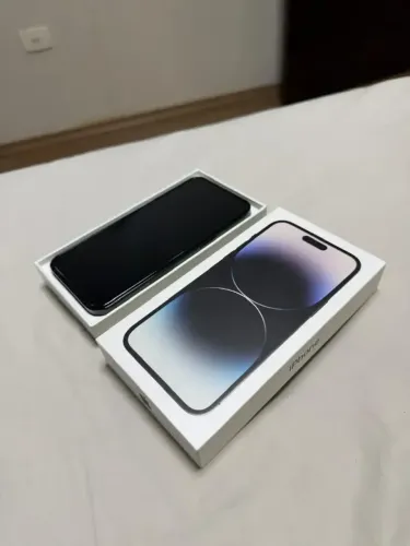 Apple iPhone 14 Pro Max (128 Gb) - Preto-espacial (Usado)