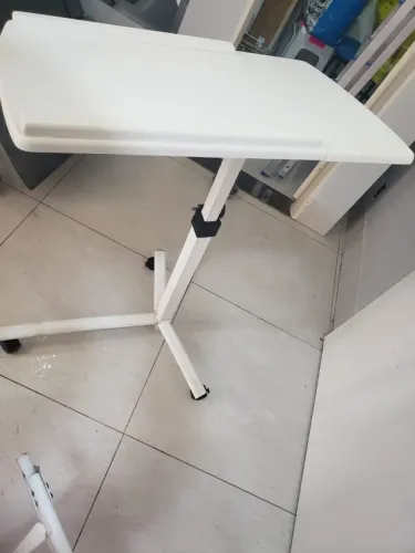 MESA DE ESTUDO BRANCA - MDF