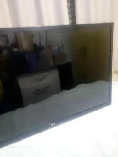 Vendo uma TV 47 polegada 