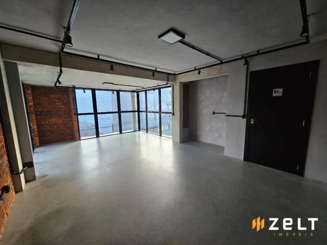 Sala para alugar, 40 m² por R$ 2.500,01/mês - Vila Nova - Blumenau/SC