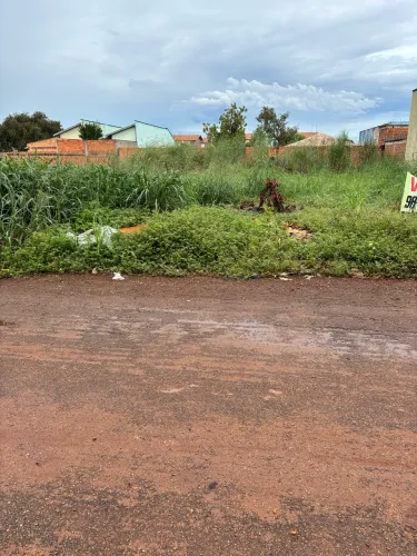 Vendo Lote com 180m na Rua J6 Quadra 23 Jardim Janaína Palmas