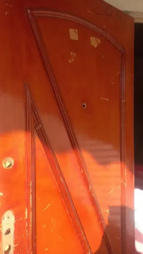 PORTA MOLDURADA 2.06x78