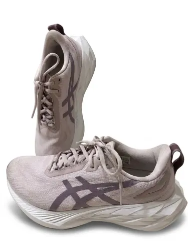 Tênis ASICS novablast 4 feminino numero 36