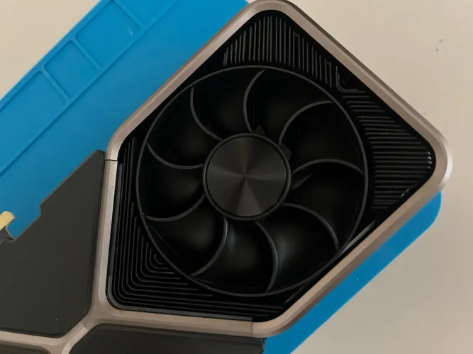 Vendo RTX 3080 Founders Edition 