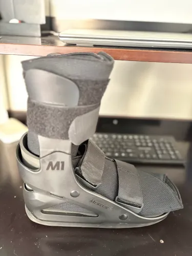 Bota imobilizadora M1 curta