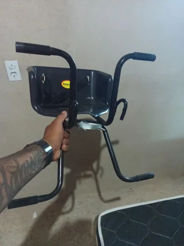Vendo cadeirinha para bicicleta 