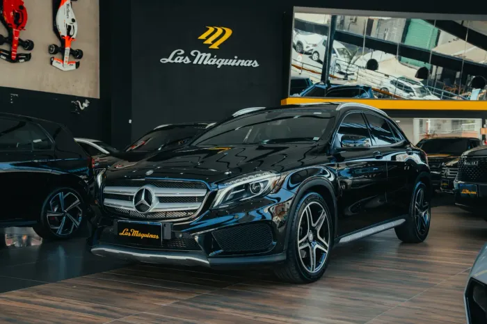 Mercedes-Benz GLA 250 Sport 2.0 TB 16V 4X2 211cv Aut. 2015