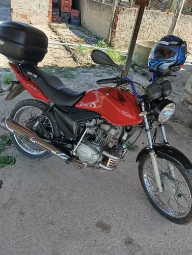 Vende-se moto fan 125