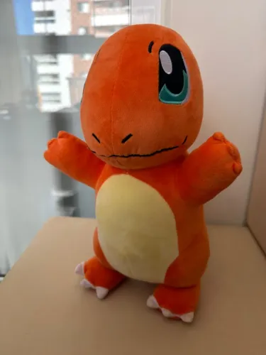 Brinquedo de pelúcia - POKEMON CHARMANDER