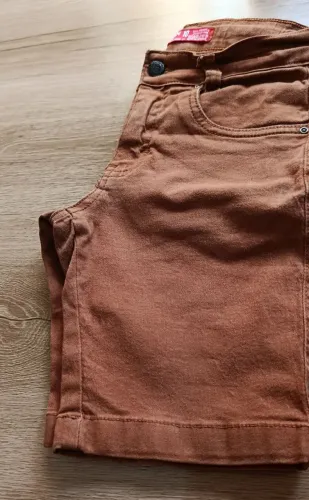 Bermuda Infantil masculina conservada 10 anos 