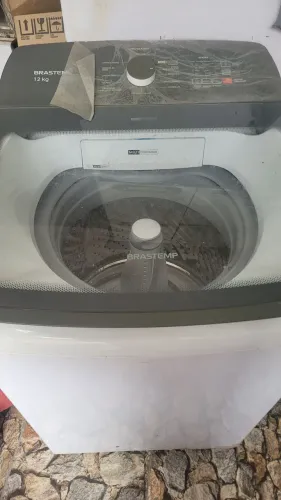 Máquina de lavar Brastemp 12 kilos vazando agua