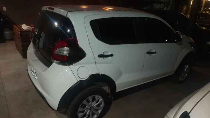 Fiat Mobi Like 1.0 Fire Flex 5P. 2023