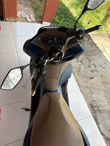 Honda PCX 160 DLX ABS (2022/2023) - Impecável!
