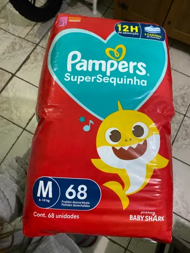 Fralda Pampers SuperSequinho M 68un