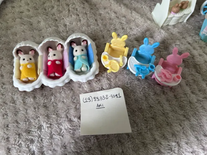 Sylvanian Families Trigêmeos Coelhos Completo