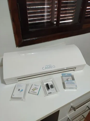 Impressora Plotter Silhouette Cameo 3 ( na caixa)