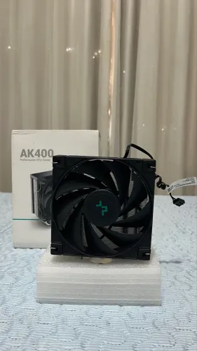 Cooler DeepCool AK400 para Processador Intel e AMD - Novo na caixa