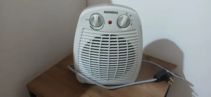 Aquecedor Mondial 1800 watts