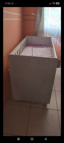 Berço seminovo