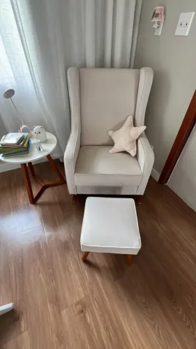 Poltrona de Amamentação