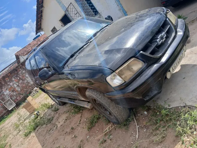 Chevrolet S10 Blazer DLX 2.2 MPFI / EFI 1996