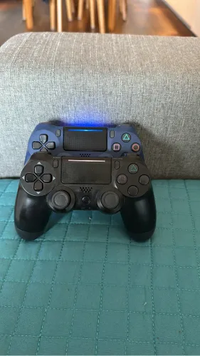 Ps4 Fat 500gb com thermal upgrade, e na fonte