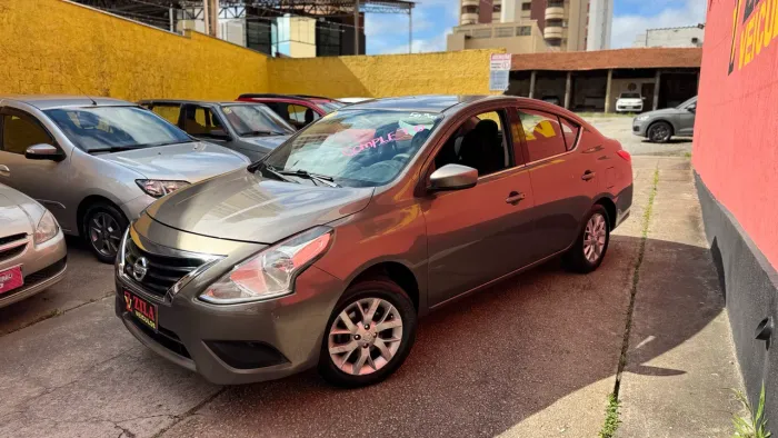 Nissan Versa SL 1.6 16V Flexstart 4P Mec. 2016