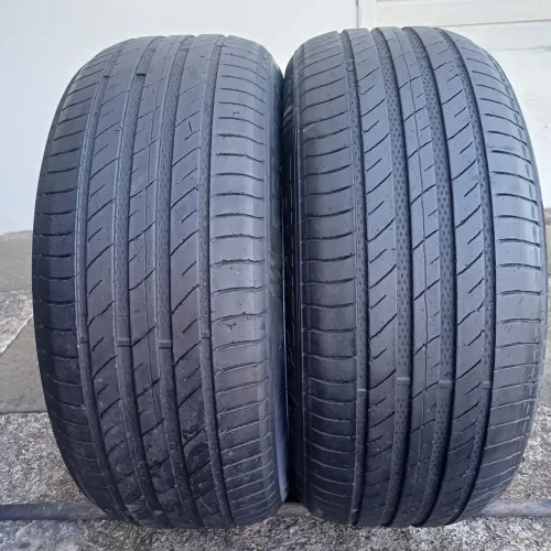 Vende-se par de pneus 215/55/17 DELINTE