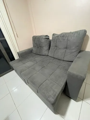 Sofá retrátil/reclinável