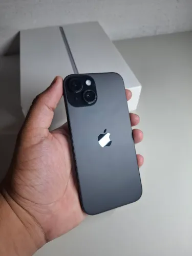 ? iPhone 15 128GB Preto ? Impecável